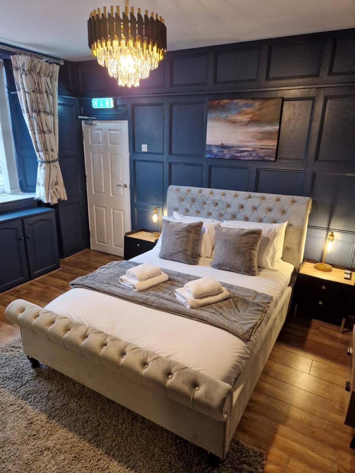 The Ship Inn Holy Island of Lindisfarne Room photo